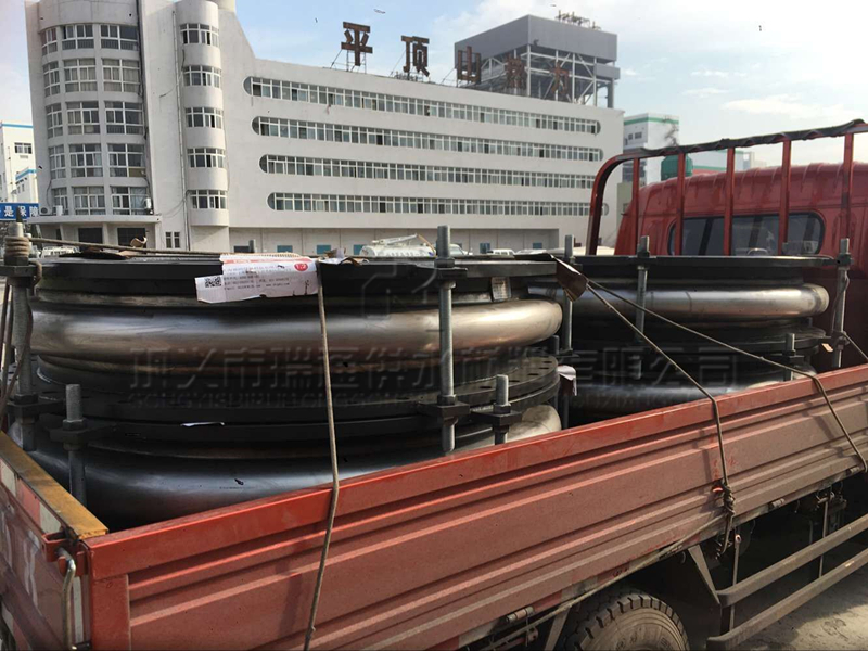 ƽ�ɽ늏S����DN2200�β��a(b��)������؛�F(xi��n)��(ch��ng)